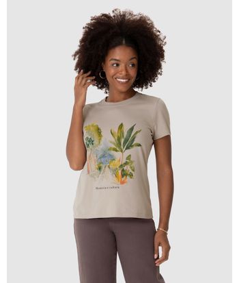Camiseta Feminina Manga Curta Estampa Frontal Ilustrativa Em Algodão