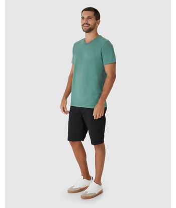 Camiseta Básica Masculina Gola V Em Algodão