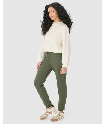 Calça Básica Feminina Jogger Em Moletom Stretch