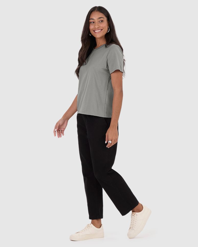 Blusa Básica Feminina Decote Redondo Com Pesponto Em Algodão