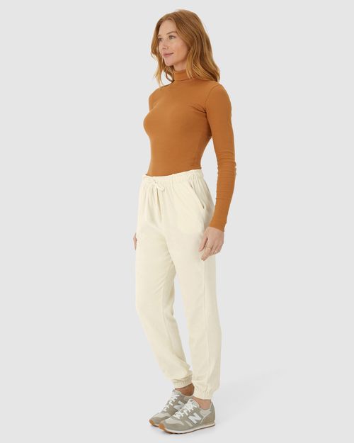 Calça Básica Feminina Jogger Em Malha Plush