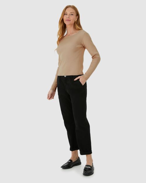 Blusa Feminina Decote Canoa Manga Longa Em Tricô