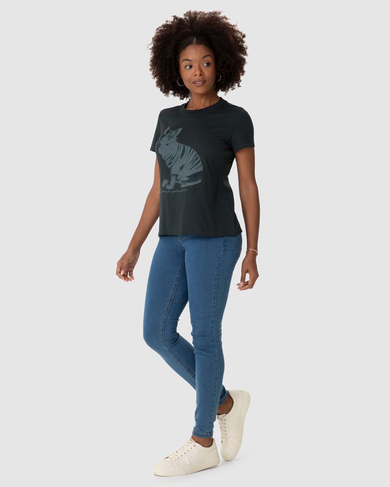 Camiseta Feminina Manga Curta Estampa Frontal Ilustrativa Em Algodão