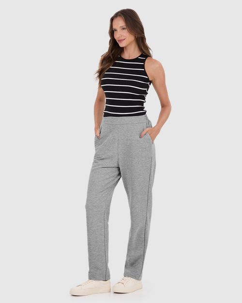 Calça Feminina Carrot Bolso Lateral Em Moletom