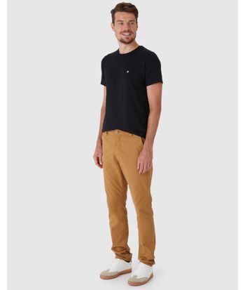 Calça Masculina Chino Cintura Média Em Sarja Com Elastano