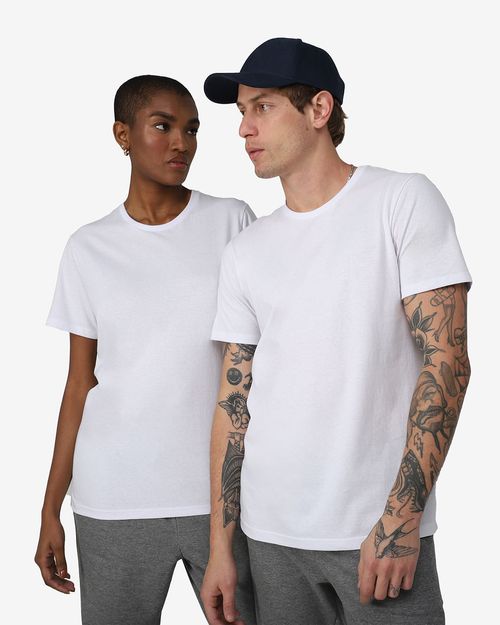 Camiseta Masculina Gola Redonda Tecnológica Impermeável - BASICAMENTE