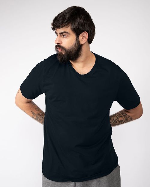 Camiseta Masculina Plus Size Gola V Tecnológica Impermeável - BASICAMENTE
