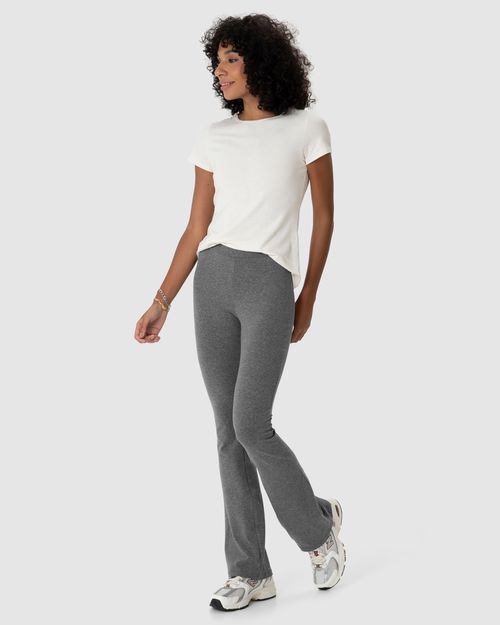 Calça Básica Feminina Flare Em Algodão