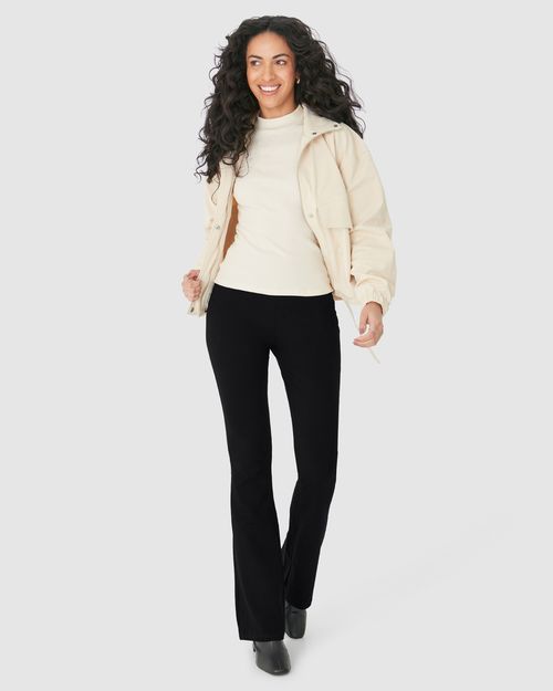 Calça Básica Feminina Flare Em Algodão