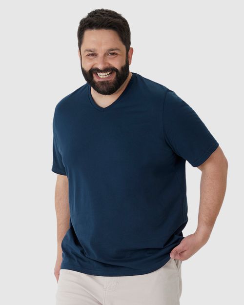 Camiseta Básica Masculina Plus Size Decote V Em Algodão