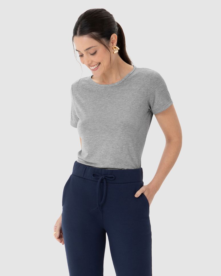 Blusa Básica Feminina Decote Redondo Em Viscose Stretch