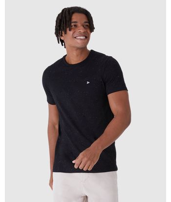 Camiseta Básica Masculina Slim Em Malha Botonê