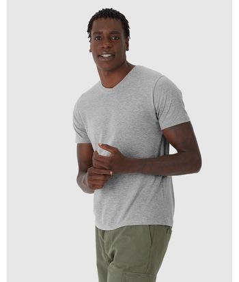 Camiseta Básica Masculina Gola V Em Algodão