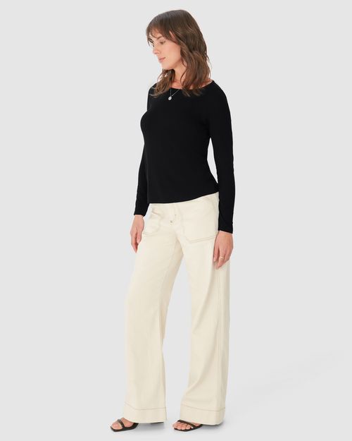 Blusa Básica Feminina Manga Longa Decote Canoa Em Viscose Stretch