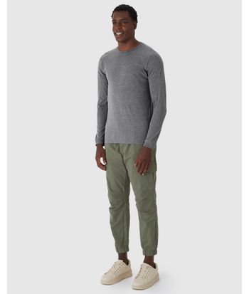 Camiseta Básica Masculina Punho Aplicado Em Algodão
