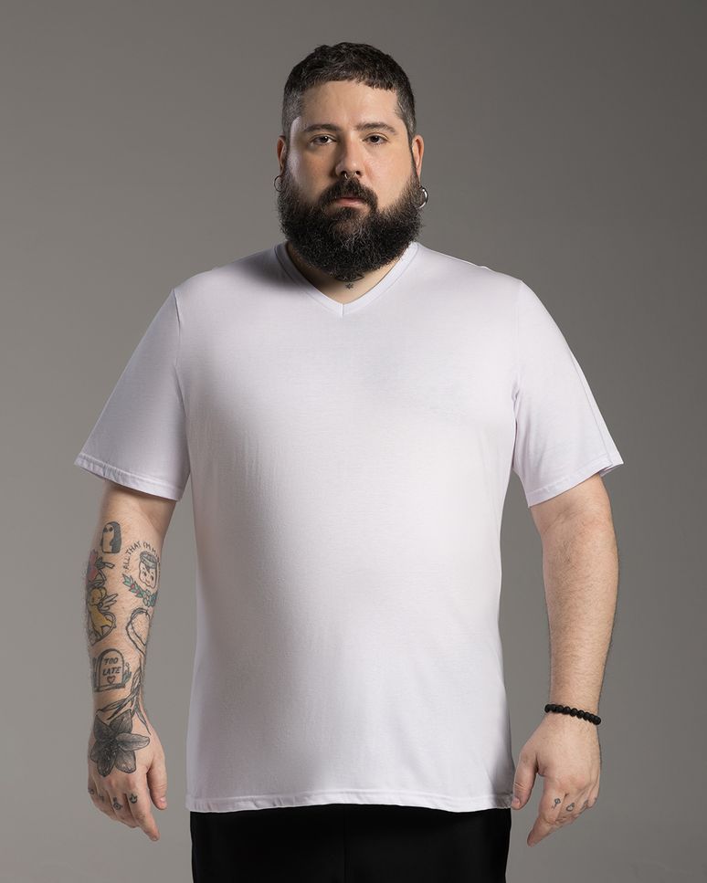 Camiseta Masculina Plus Size Gola V Tecnológica Impermeável - BASICAMENTE