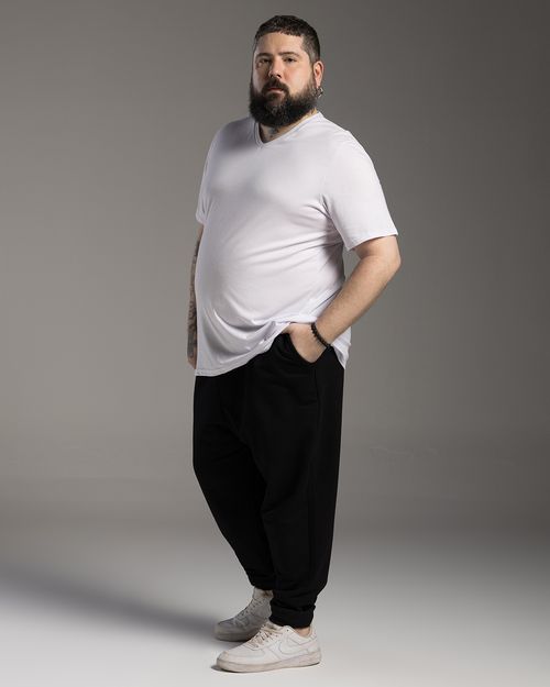 Camiseta Masculina Plus Size Gola V Tecnológica Impermeável - BASICAMENTE