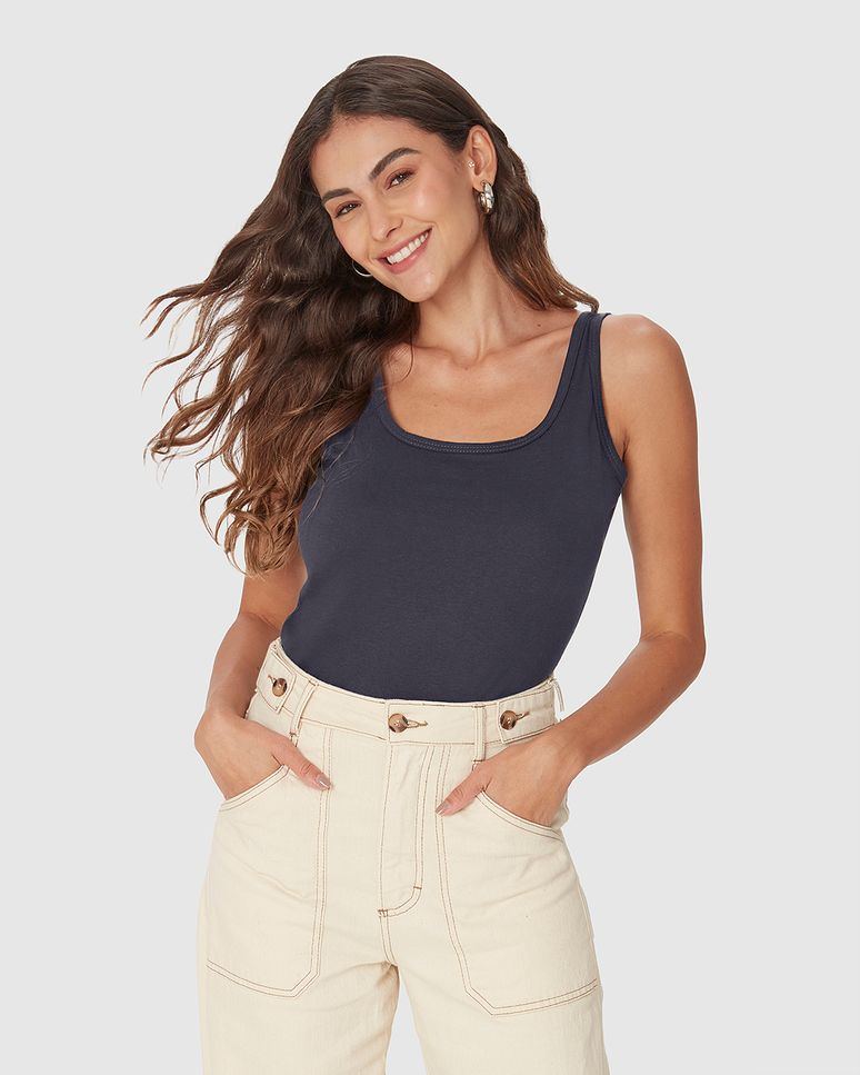 Regata Básica Feminina Decote U Em Malha Algodão Pima