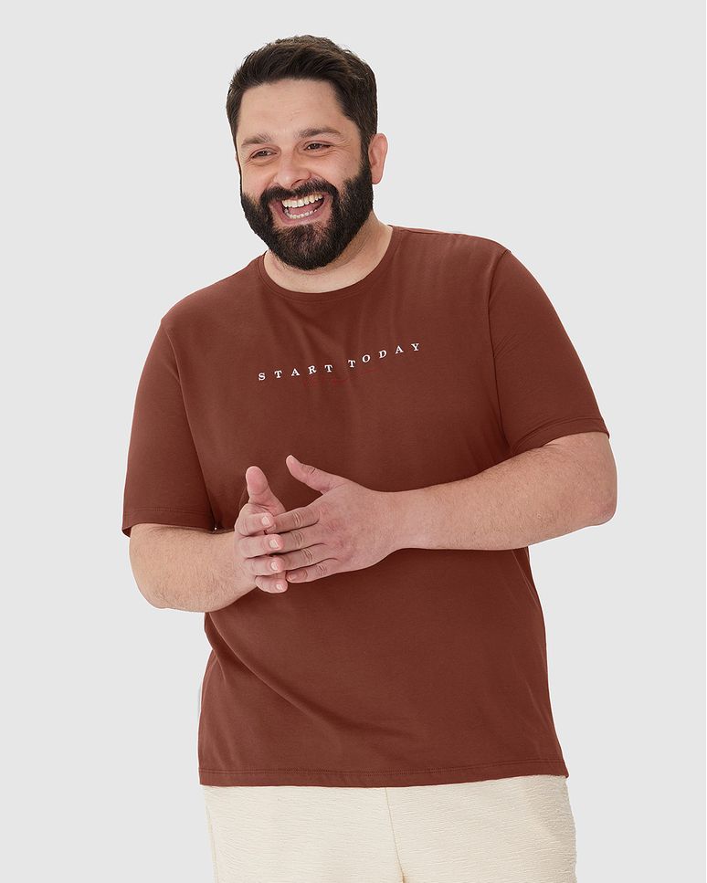 Camiseta Masculina Plus Size Decote Redondo Estampa Frontal Em Algodão