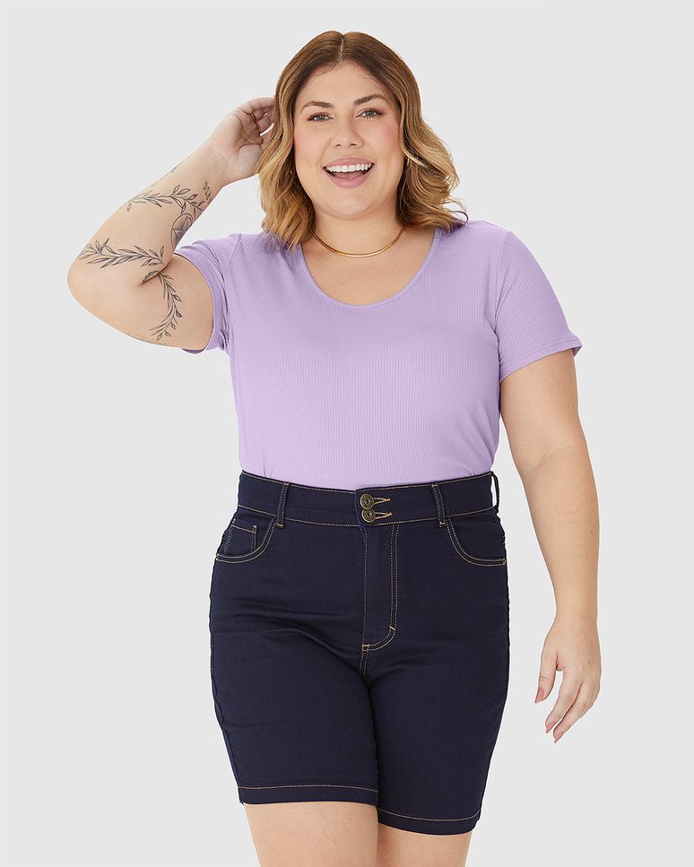 Blusa Feminina Plus Size Decote Redondo Em Malha Viscose Canelada