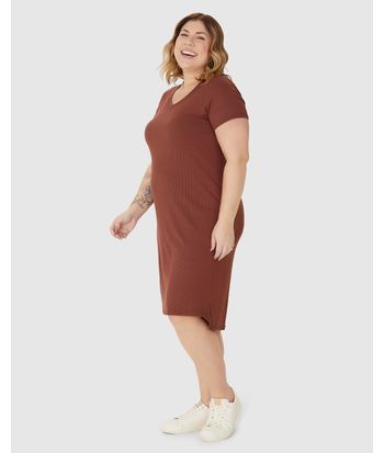 Vestido Feminino Plus Size Decote V Fenda Lateral Em Malha Viscose Canelada