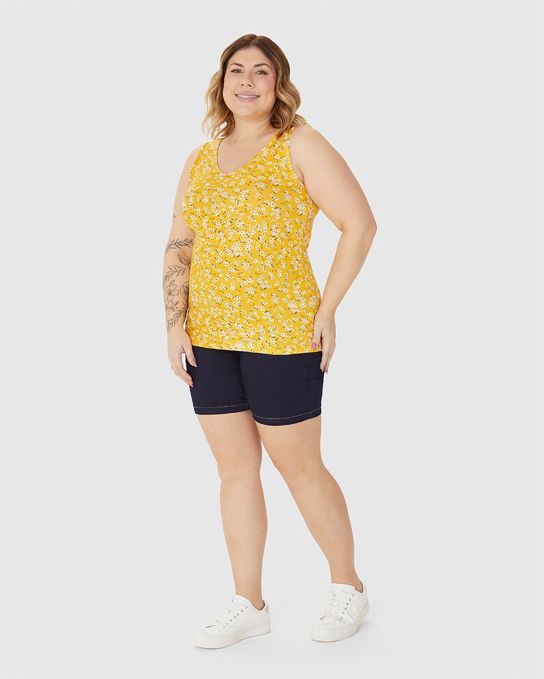 Regata Feminina Plus Size Decote V Alça Larga Em Viscose Stretch