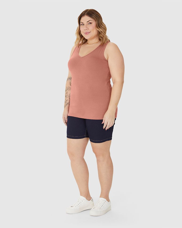Regata Feminina Plus Size Decote V Alça Larga Em Viscose Stretch