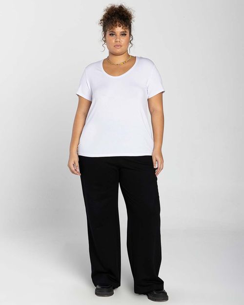 Camiseta Feminina Plus Size Gola U Tecnológica Modal - BASICAMENTE