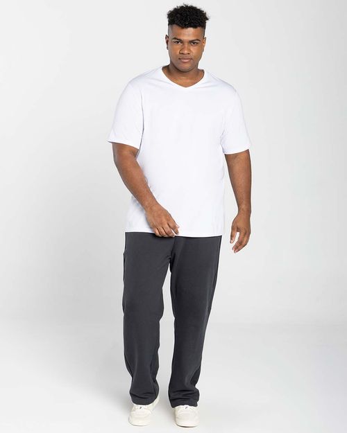 Camiseta Masculina Plus Size Gola V Tecnológica Anti Odor Em Algodão - BASICAMENTE