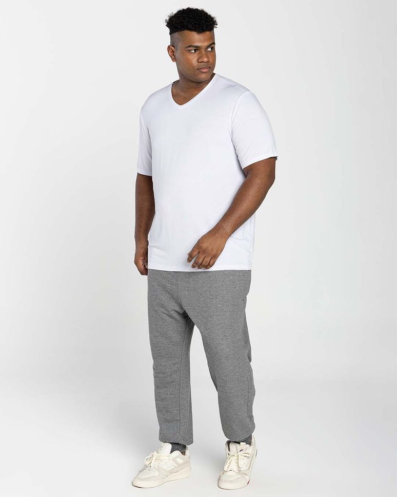 Camiseta Masculina Plus Size Gola V Tecnológica Modal - BASICAMENTE