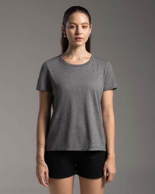 Camiseta Feminina Gola Redonda Tecnológica Impermeável - BASICAMENTE