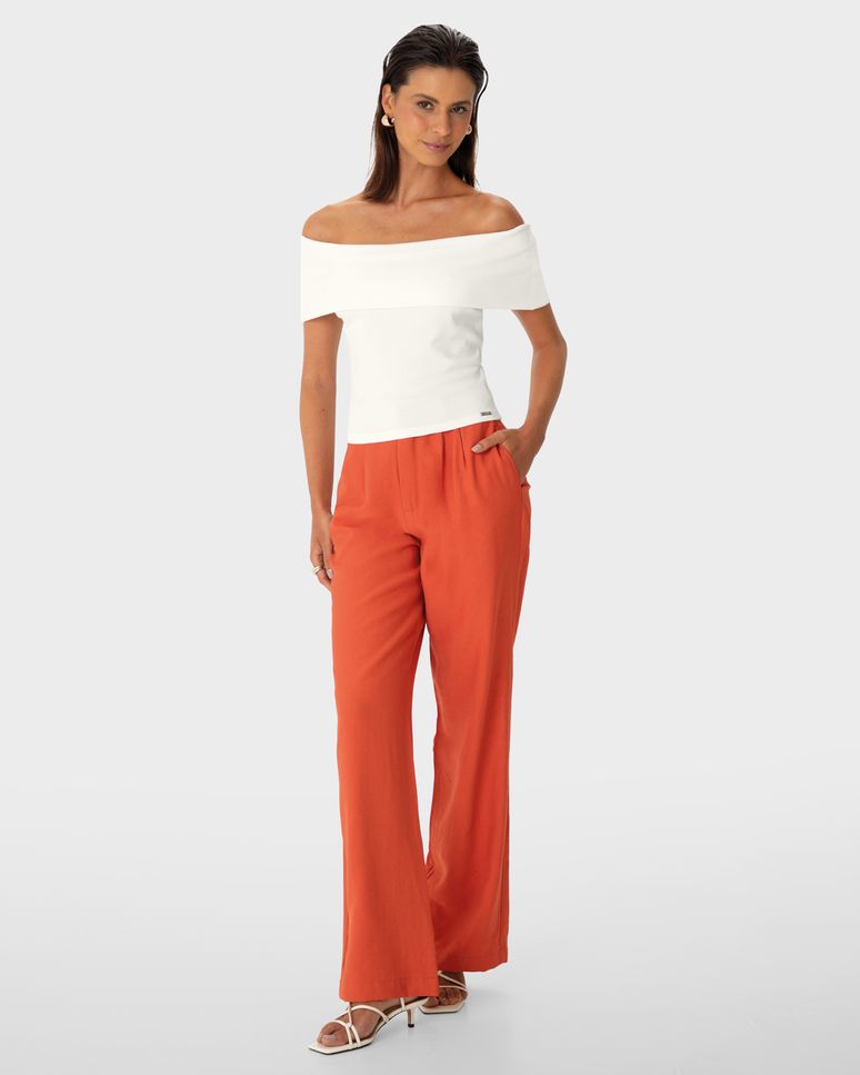 Blusa Justa Feminina Decote Ombro A Ombro Em Malha Viscose Canelada - ENFIM