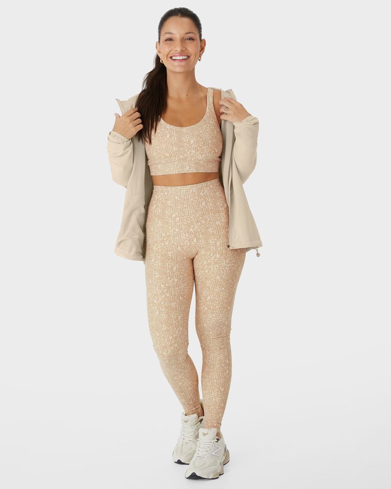 Jaqueta Corta Vento Feminina Com Capuz Em Tafetá Com Elastano - ENFIM