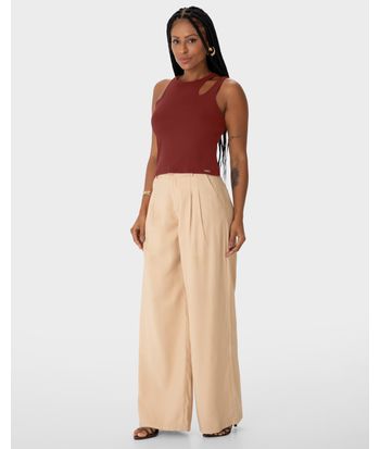 Regata Justa Feminina Recorte Cut Out Ombro Em Viscose Stretch - ENFIM
