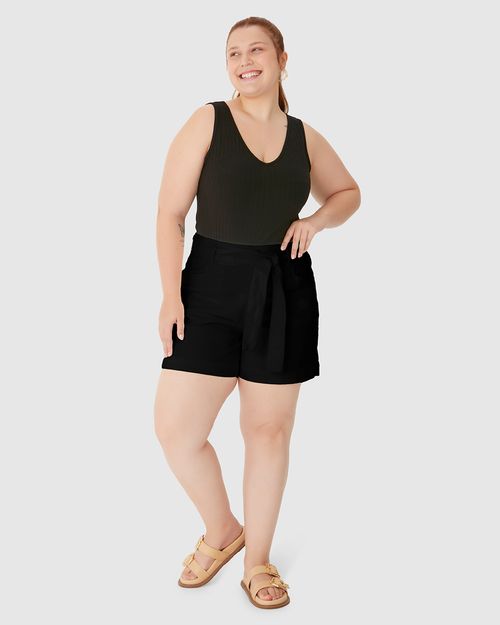 Bermuda Feminina Plus Size Mom Com Cinto Faixa Em Sarja Com Elastano