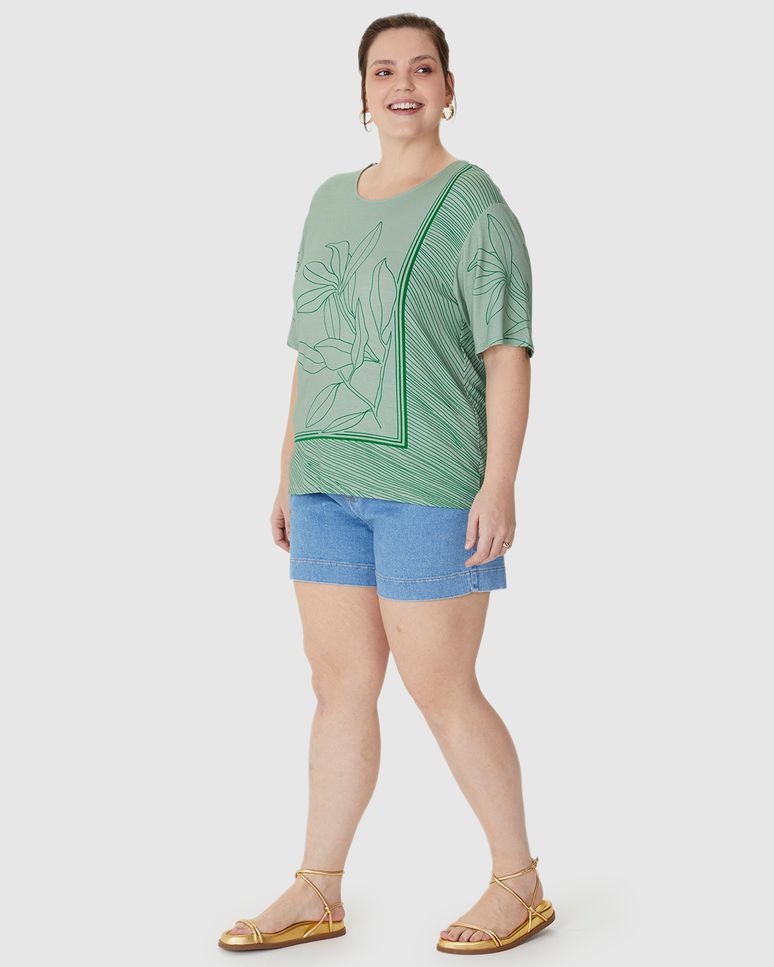 Blusa Feminina Plus Size Ampla Estampa Folhagem Em Viscose Stretch