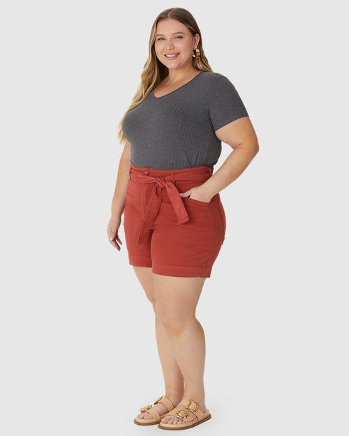 Bermuda Feminina Plus Size Mom Com Cinto Faixa Em Sarja Com Elastano
