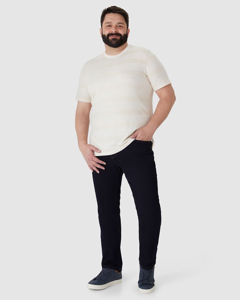 Calça Masculina Plus Size Reta Em Jeans Com Elastano