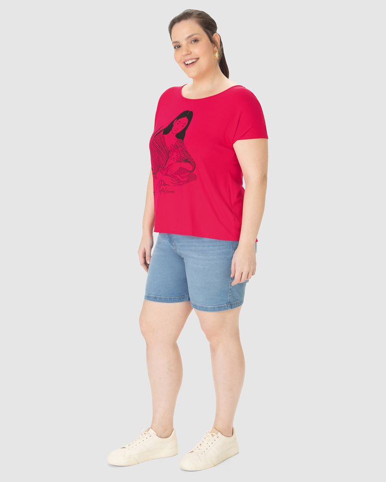 Camiseta Feminina Plus Size Ilustração Aconchegante Em Viscose Stretch