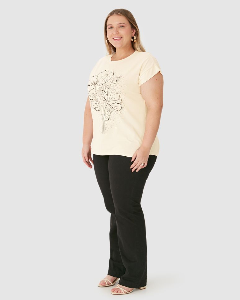 Blusa Feminina Plus Size Estampa Frontal Com Pérolas Em Algodão