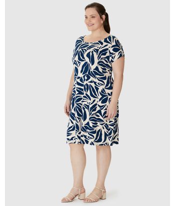 Vestido Feminino Plus Size Evasê Estampa Abstrata Em Viscose Stretch