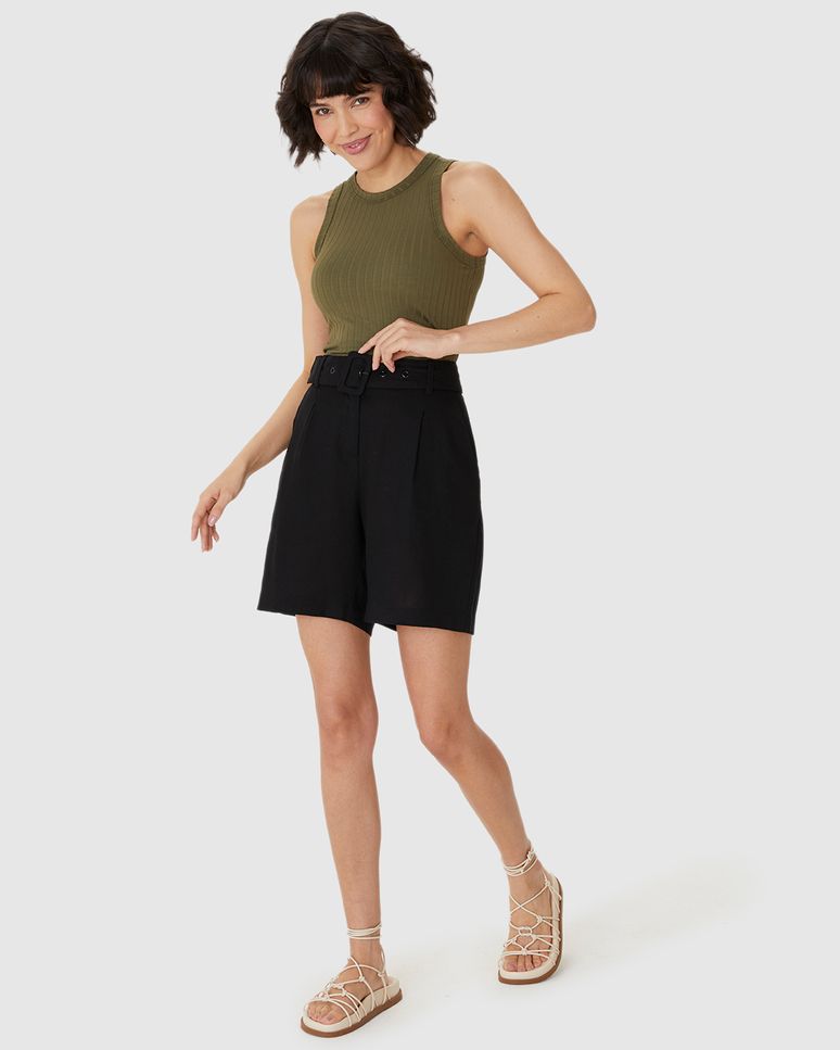 Bermuda Alfaiataria Feminina Bolso Funcional E Cinto Em Viscolinho