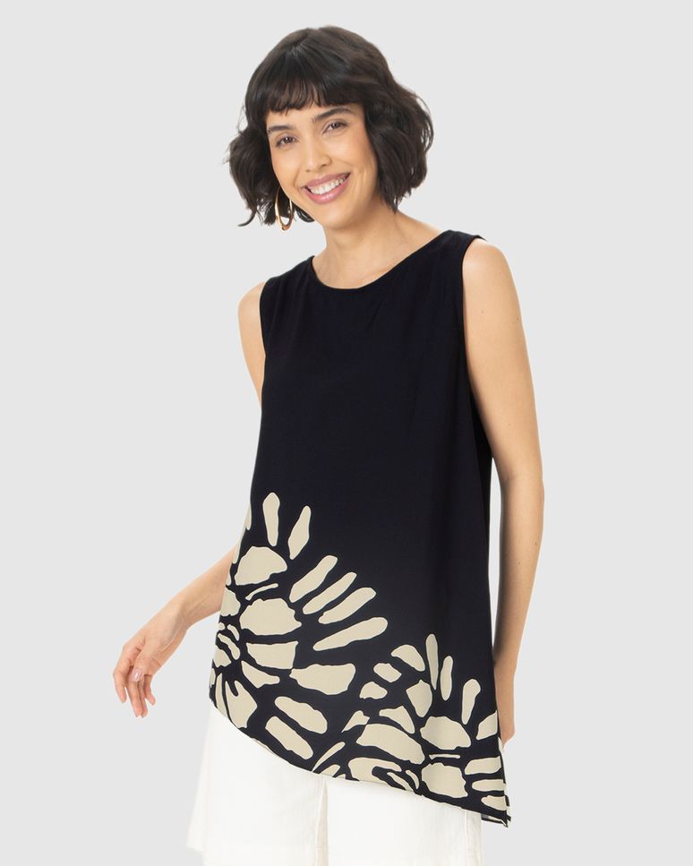 Regata Feminina Estampada Assimétrica Em Viscose