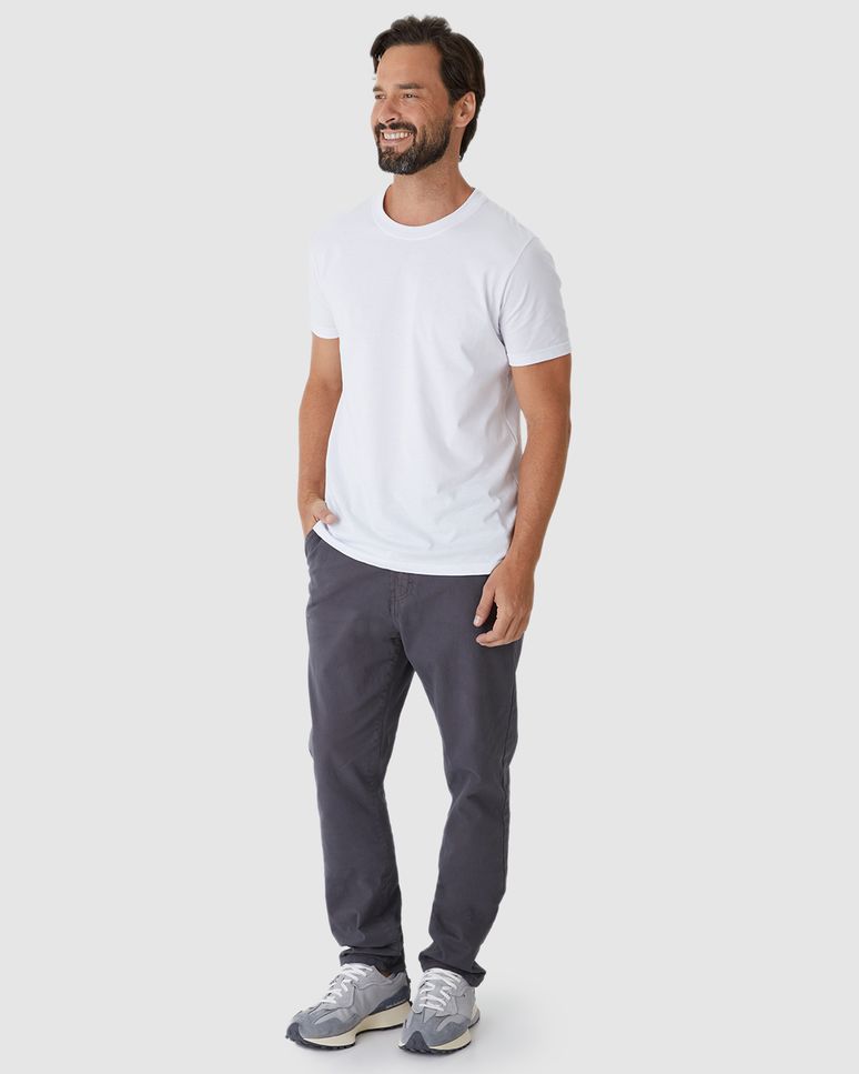 Calça Masculina Chino Cintura Média Em Sarja Com Elastano