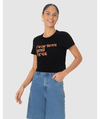 Camiseta Feminina Manga Curta Fearless And Free Em Algodão