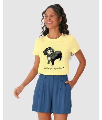 Camiseta Feminina Manga Curta Short On Legs, Long On Love Em Algodão