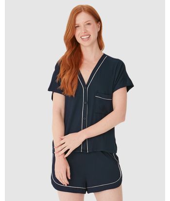 Pijama Curto Feminino Blusa Abotoamento Frontal E Shorts Em Viscose Stretch