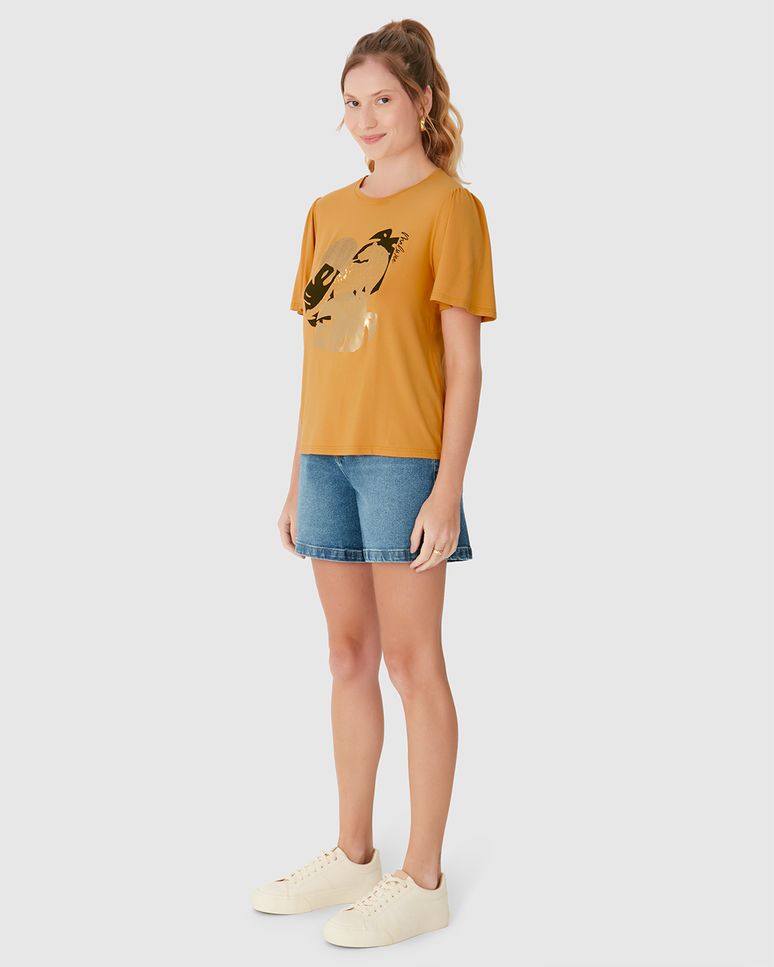 Camiseta Feminina Manga Curta Franzida Estampa Foil Em Viscose Stretch