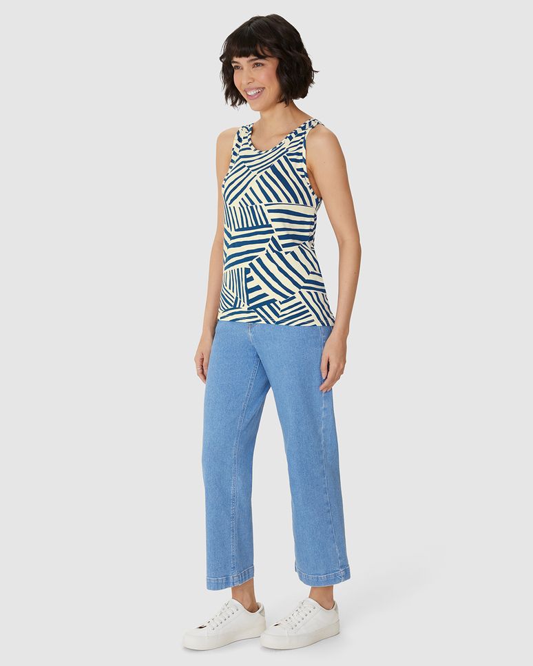 Regata Feminina Reta Estampada Em Viscose Stretch