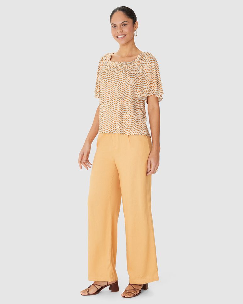 Blusa Feminina Estampada Decote Reto Em Malha Viscolinho Stretch